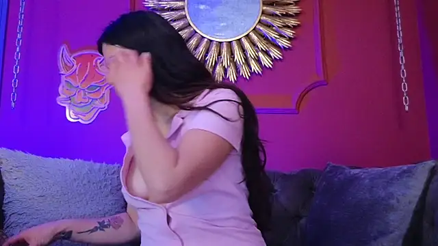 Snapshot of Julieta_Russell chatting on February 9, 2026, 11:58 am Julieta Russell online show from February 9, 2026, 11:58 am