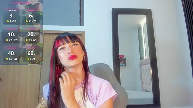 laurem-paulette online show from November 6, 2025, 7:15 pm