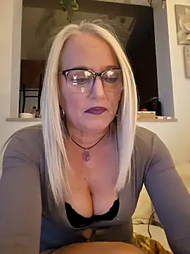 Snapshot of kikkastar chatting on March 20, 2025, 8:29 pm kikkastar online show from March 20, 2025, 8:29 pm