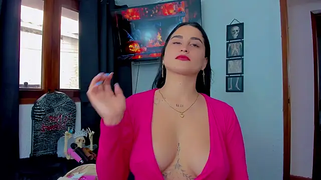 sunshine uwu22 online show from October 21, 2025, 6:41 pm