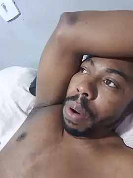 casalsemfrescura2323 online show from February 20, 2025, 7:08 pm