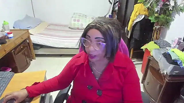 Mrs mommy  online show from February 5, 2025, 5:09 pm