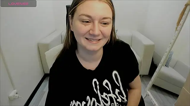 AlisaBacker online show from January 11, 2025, 1:37 am