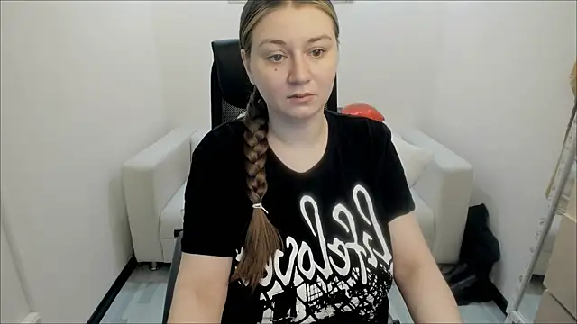 AlisaBacker online show from February 24, 2025, 9:31 pm