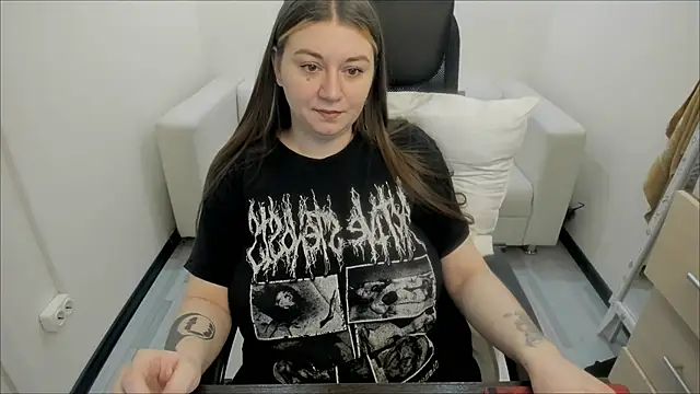 AlisaBacker online show from February 25, 2025, 4:21 pm