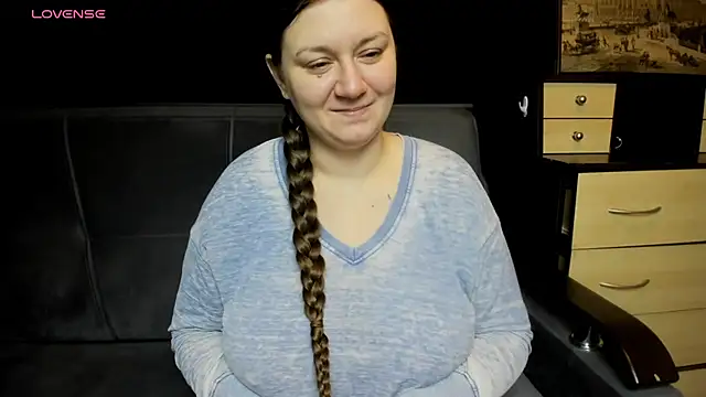 AlisaBacker online show from February 12, 2026, 12:55 pm