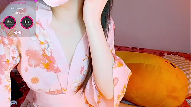 Snapshot of Embez-Damdang chatting on January 1, 2025, 6:27 pm Embez-Damdang online show from January 1, 2025, 6:27 pm