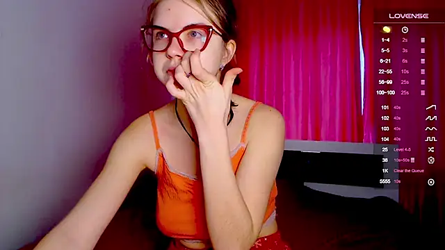 Sarah HS online show from January 16, 2025, 10:10 am