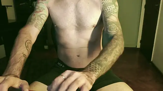 Snapshot of rumplstink chatting on March 8, 2026, 12:52 am rumplstink online show from March 8, 2026, 12:52 am