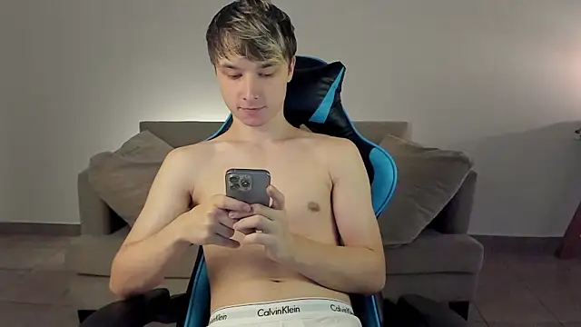 marcusmit online show from January 18, 2025, 7:04 pm