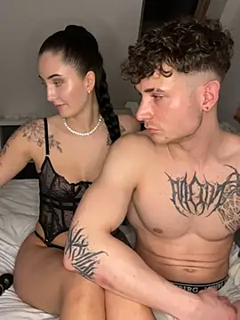 Snapshot of Sugarlina chatting on December 9, 2024, 8:33 pm Sugarlina online show from December 9, 2024, 8:33 pm