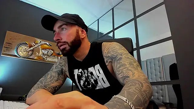 AronGrant online show from February 27, 2025, 9:22 am