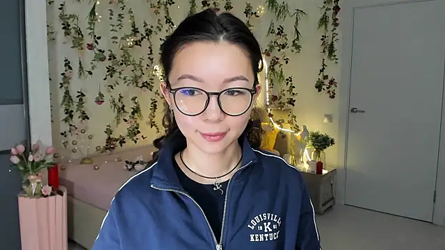 AgnieszkaBanana online show from February 11, 2026, 2:05 am