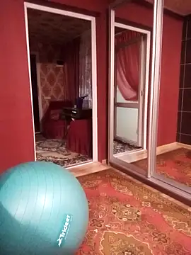 Jemma Cori online show from March 13, 2025, 8:32 pm