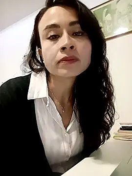 reme ark23 online show from October 10, 2025, 3:38 am