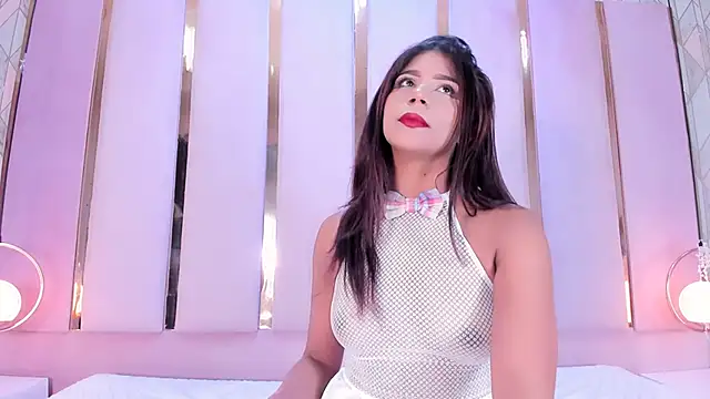 Snapshot of AlinaSweett chatting on January 17, 2025, 8:11 pm AlinaSweett online show from January 17, 2025, 8:11 pm