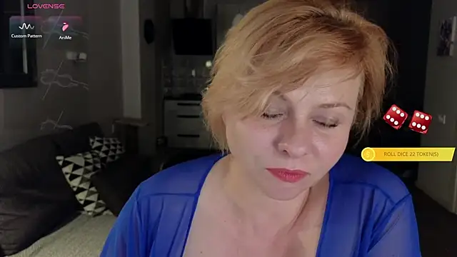 Snapshot of Gray_swann chatting on September 26, 2025, 5:39 pm Gray swann online show from September 26, 2025, 5:39 pm