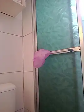 Snapshot of Su_Duarte_1 chatting on January 10, 2026, 9:05 pm Su Duarte 1 online show from January 10, 2026, 9:05 pm