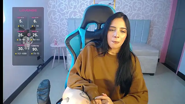 ninfa1 ch online show from January 29, 2025, 7:43 pm