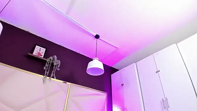 April bowie online show from March 6, 2026, 11:28 am