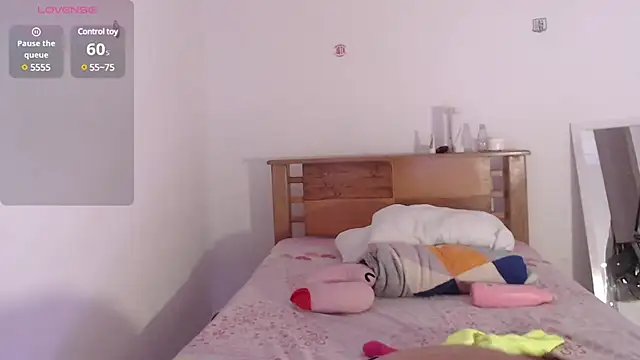  Camilla Castellar online show from January 23, 2025, 10:22 pm