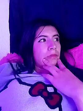 Yeimy sweetf online show from January 11, 2025, 6:35 am