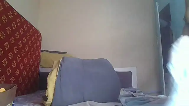 Snapshot of Babysiara1 chatting on May 28, 2026, 5:27 am Babysiara1 online show from May 28, 2026, 5:27 am