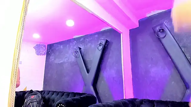 DarlingBDSM  online show from November 20, 2025, 1:00 pm