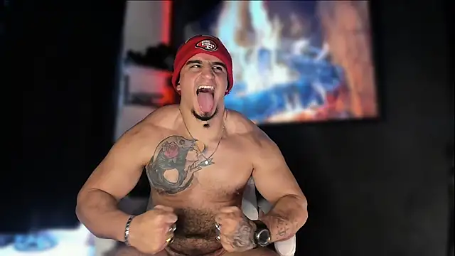 kingbear777 online show from December 17, 2024, 3:28 pm