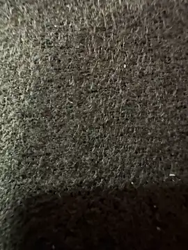 Snapshot of henes188 chatting on February 24, 2025, 10:25 pm henes188 online show from February 24, 2025, 10:25 pm