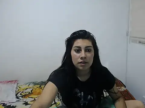  katerin love1 online show from November 16, 2025, 3:12 am