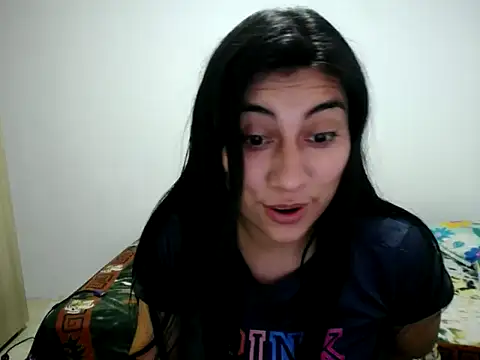  katerin love1 online show from November 28, 2025, 7:05 pm