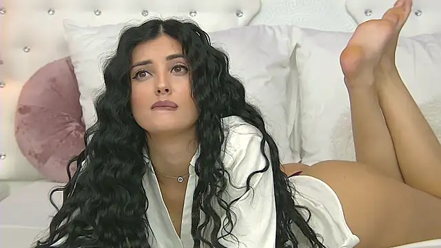 Snapshot of SophiaVilner chatting on September 29, 2025, 7:30 pm SophiaVilner online show from September 29, 2025, 7:30 pm