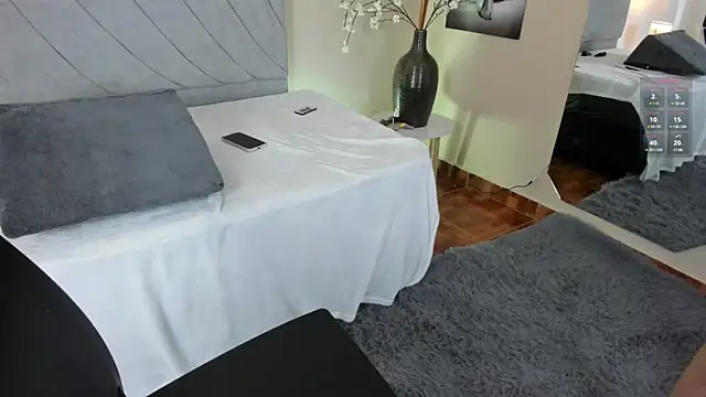 Snapshot of angieebaezz chatting on March 6, 2025, 4:07 pm angieebaezz online show from March 6, 2025, 4:07 pm