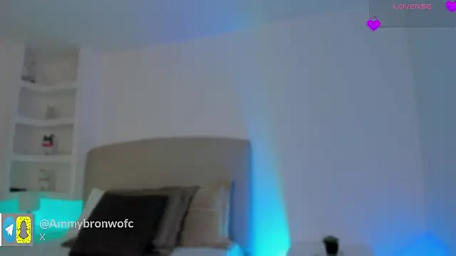 Snapshot of Ammy_xx chatting on September 11, 2025, 7:25 pm Ammy xx online show from September 11, 2025, 7:25 pm