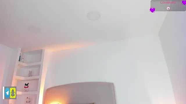 Snapshot of Ammy_xx chatting on December 20, 2025, 7:43 pm Ammy xx online show from December 20, 2025, 7:43 pm