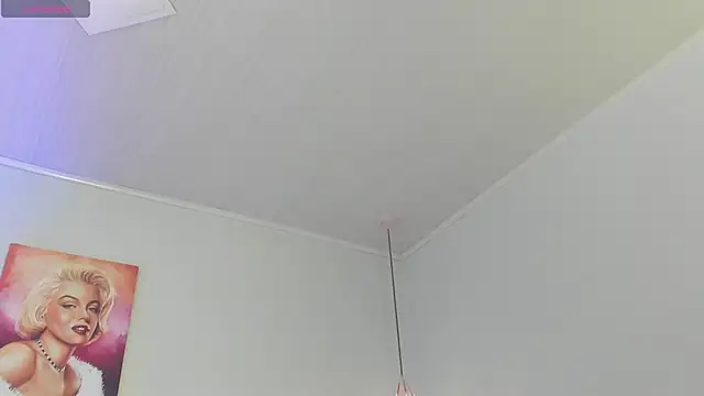 ScarletGV online show from March 4, 2026, 5:24 am