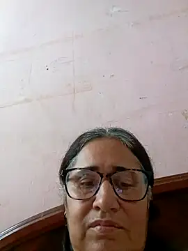Snapshot of _candi chatting on February 7, 2025, 2:26 pm candi online show from February 7, 2025, 2:26 pm