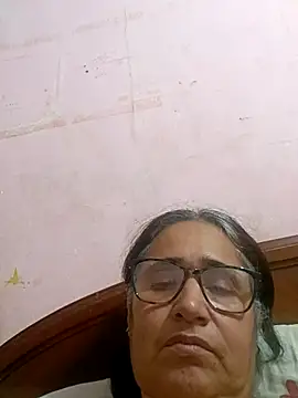Snapshot of _candi chatting on February 11, 2025, 5:16 am candi online show from February 11, 2025, 5:16 am