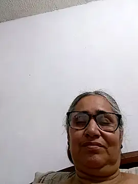  candi online show from May 7, 2026, 11:32 pm