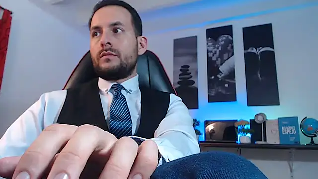 Snapshot of Jerry_hot1 chatting on February 1, 2025, 2:56 pm Jerry hot1 online show from February 1, 2025, 2:56 pm