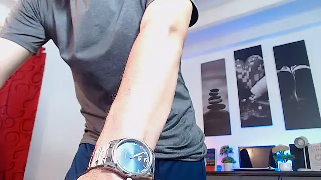 Snapshot of Jerry_hot1 chatting on February 13, 2025, 3:56 pm Jerry hot1 online show from February 13, 2025, 3:56 pm