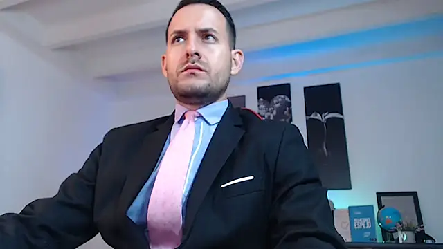 Snapshot of Jerry_hot1 chatting on February 20, 2025, 12:04 pm Jerry hot1 online show from February 20, 2025, 12:04 pm