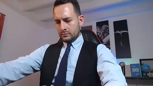 Snapshot of Jerry_hot1 chatting on February 24, 2025, 2:58 pm Jerry hot1 online show from February 24, 2025, 2:58 pm