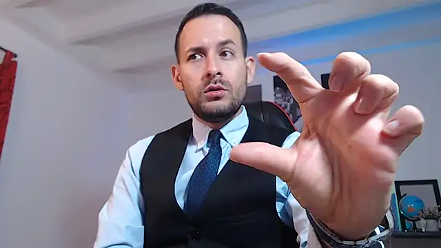 Snapshot of Jerry_hot1 chatting on February 25, 2025, 12:13 pm Jerry hot1 online show from February 25, 2025, 12:13 pm