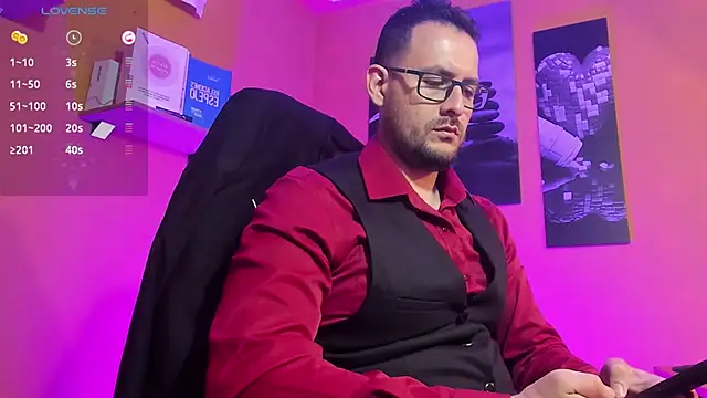 Snapshot of Jerry_hot1 chatting on October 10, 2025, 12:26 pm Jerry hot1 online show from October 10, 2025, 12:26 pm