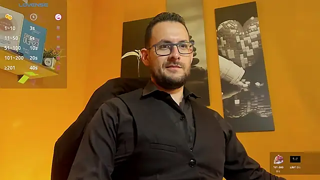 Snapshot of Jerry_hot1 chatting on October 17, 2025, 12:30 pm Jerry hot1 online show from October 17, 2025, 12:30 pm