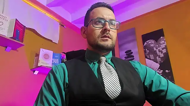 Snapshot of Jerry_hot1 chatting on November 18, 2025, 12:31 pm Jerry hot1 online show from November 18, 2025, 12:31 pm