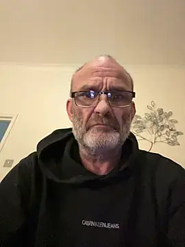 Shyboy817 online show from February 8, 2026, 8:01 pm