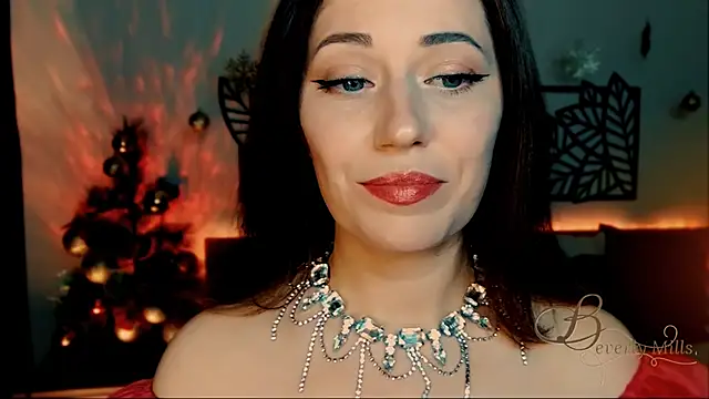 Snapshot of MissBeverlyMills chatting on December 29, 2024, 6:27 pm MissBeverlyMills online show from December 29, 2024, 6:27 pm